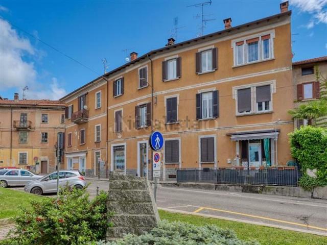 Appartamento in vendita di 110 m² in Piazza Borasio