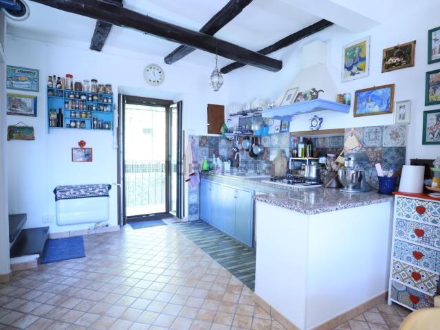 Appartamento in vendita di 110 m² in Piazza Barletta, 1