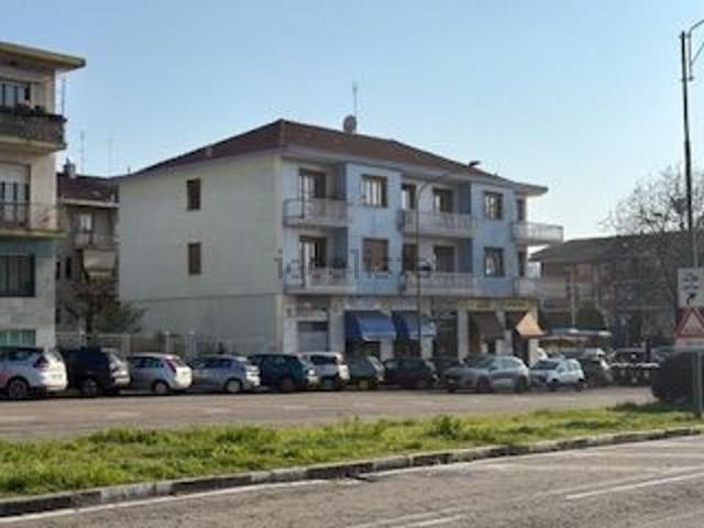 Appartamento in vendita di 110 m² in Piazza Gustavo Modena, 4