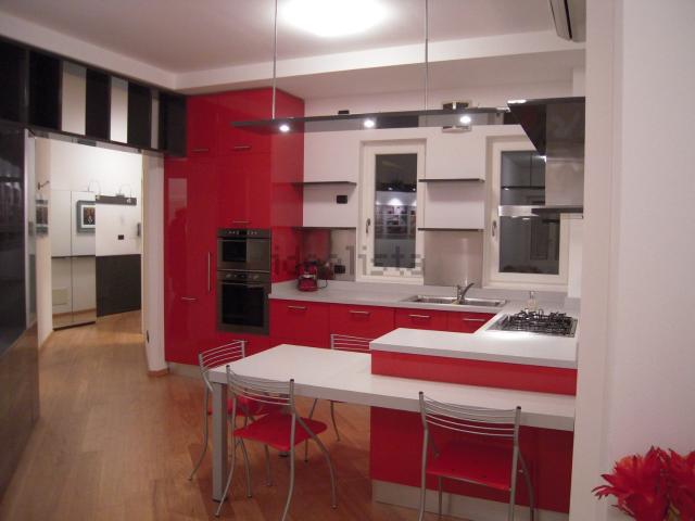 Appartamento in vendita di 110 m² in Piazza dell&apos Insurrezione