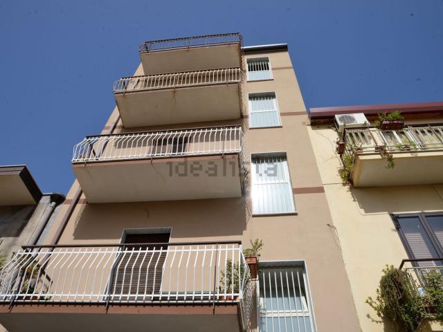 Appartamento in vendita di 110 m² in Piazza della Resistenza, 4