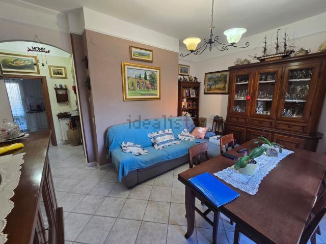 Appartamento in vendita di 110 m² in Piazza di vittorio