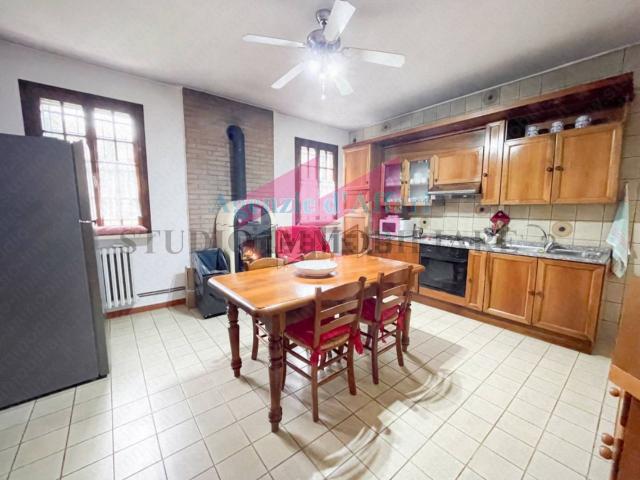 Appartamento in vendita di 110 m² in Piazza Municipale, 708