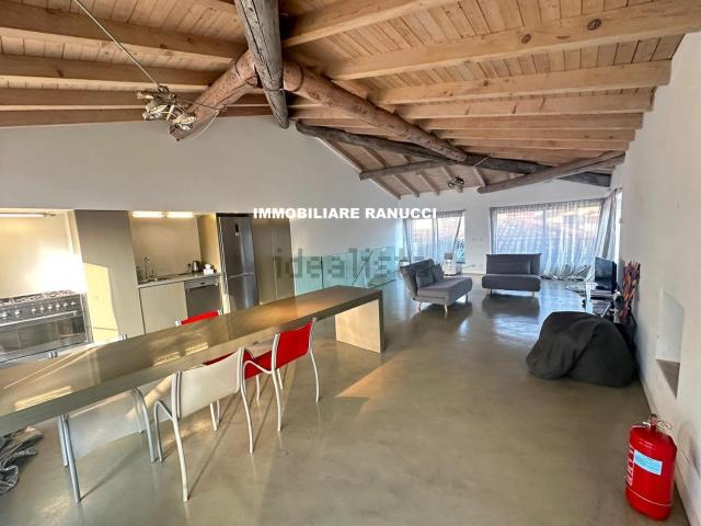Appartamento in vendita di 110 m² in Piazza Pontida