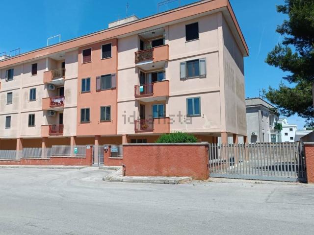 Appartamento in vendita di 110 m² in Piazza Padre Pio da Pietralcina