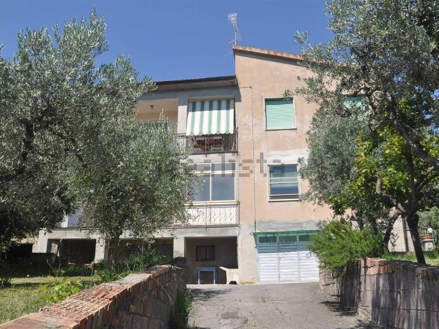 Appartamento in vendita di 110 m² in Piazza Rimembranza