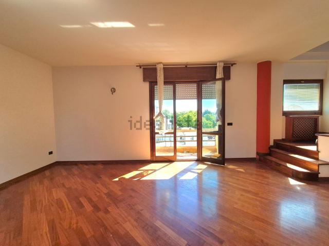 Appartamento in vendita di 110 m² in Piazzale di Porta Savonarola