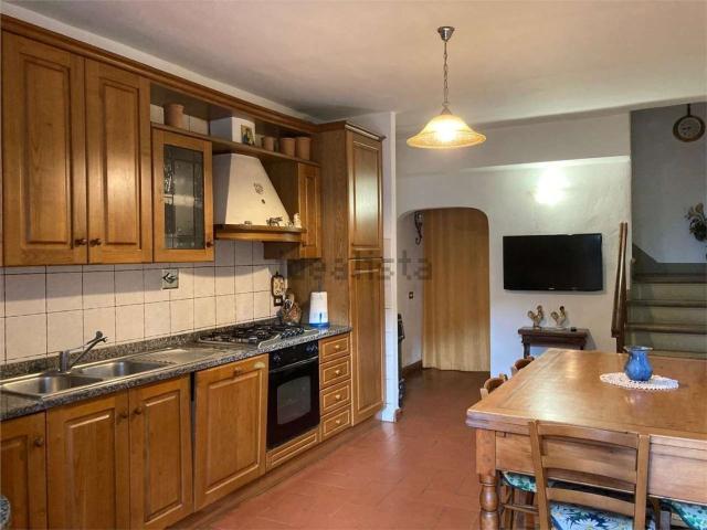 Appartamento in vendita di 110 m² in Strada Chiostrini