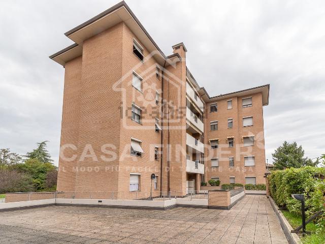 Appartamento in vendita di 110 m² in Strada Naviglio Alto