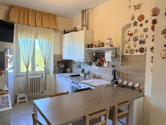 Appartamento in vendita di 110 m² in Strada Ponte d&apos Oddi, 51