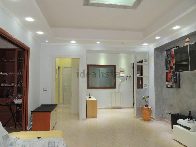 Appartamento in vendita di 110 m² in Strada Panoramica dello Stretto, 1416