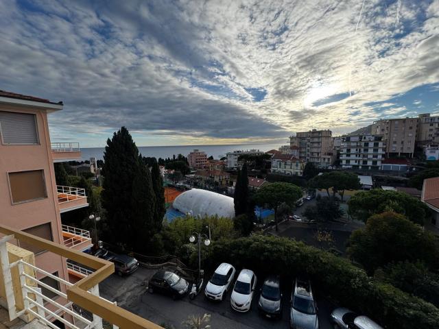 Appartamento in vendita di 110 m² in Strada Privata Vallarino