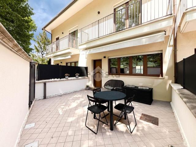 Appartamento in vendita di 111 m² in Via Codalunga, 40
