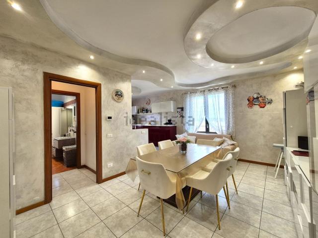 Appartamento in vendita di 111 m² in Via Cavagnera, 2