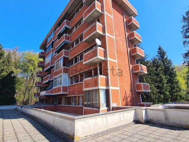 Appartamento in vendita di 111 m² in Via Alfredo di Dio