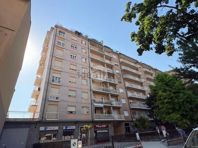 Appartamento in vendita di 111 m² in Via Borgaro, 83