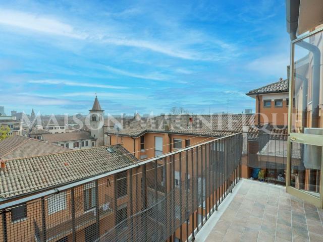 Appartamento in vendita di 111 m² in Via Belriguardo