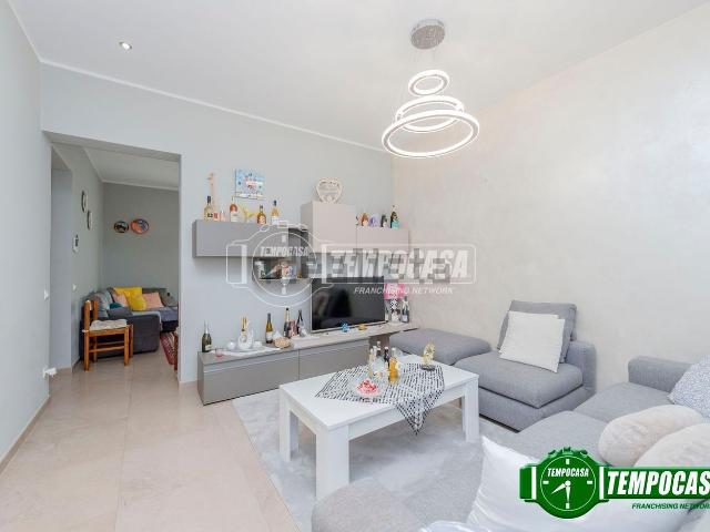 Appartamento in vendita di 111 m² in Via Broni, 12