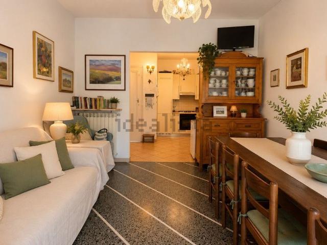 Appartamento in vendita di 111 m² in Via Gabriele D&apos Annunzio, 32