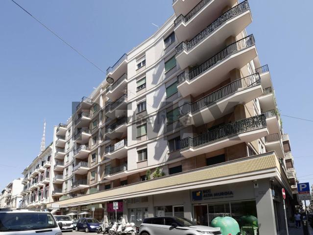 Appartamento in vendita di 111 m² in Via Dante Alighieri, 97