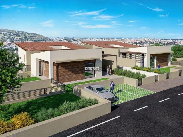 Appartamento in vendita di 111 m² in Via del Novecento, 53