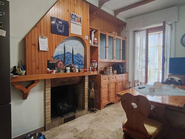 Appartamento in vendita di 111 m² in Via delle Mura, 39