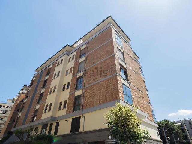 Appartamento in vendita di 111 m² in Via di Grotta Perfetta