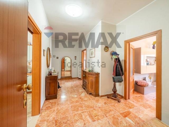 Appartamento in vendita di 111 m² in Via Diego Peluso, 80