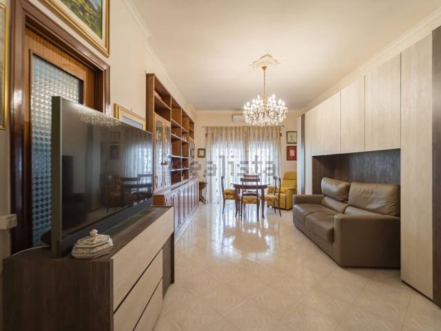 Appartamento in vendita di 111 m² in Via Francesco Massi