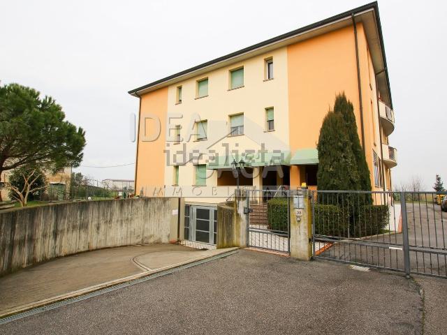 Appartamento in vendita di 111 m² in Via Imperiale, 345
