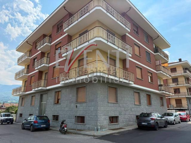 Appartamento in vendita di 111 m² in Via III Alpini, 7