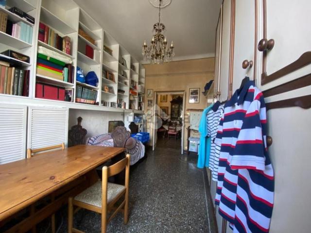 Appartamento in vendita di 111 m² in Via Leonardo Montaldo