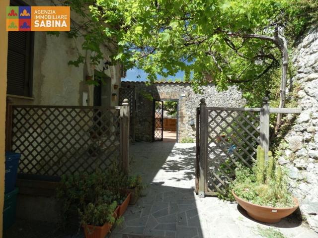 Appartamento in vendita di 111 m² in Via Lugo, 15