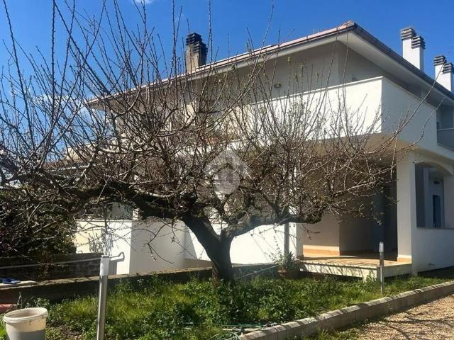 Appartamento in vendita di 111 m² in Via Monaco, 5