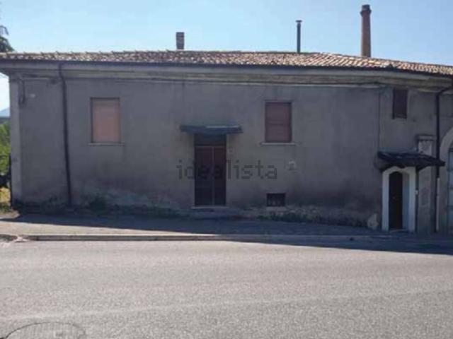 Appartamento in vendita di 111 m² in Via San Ippolito