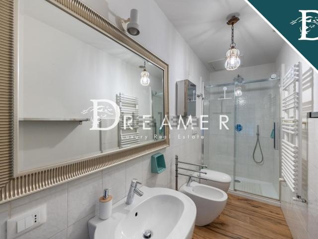 Appartamento in vendita di 111 m² in Via Santo Spirito, 30