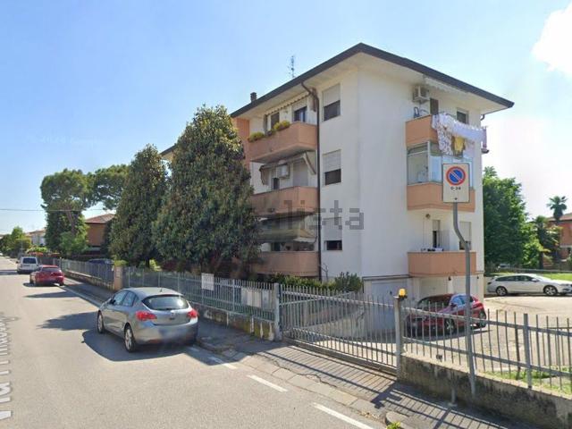 Appartamento in vendita di 111 m² in Via P. Mascagni, 15