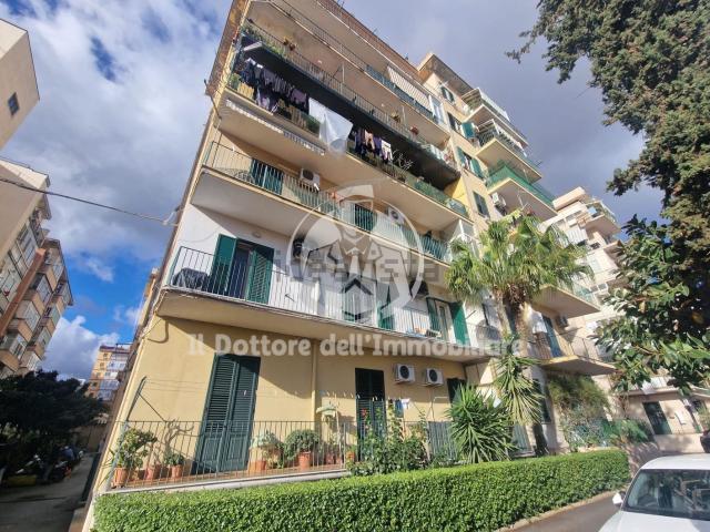 Appartamento in vendita di 111 m² in Via Polito