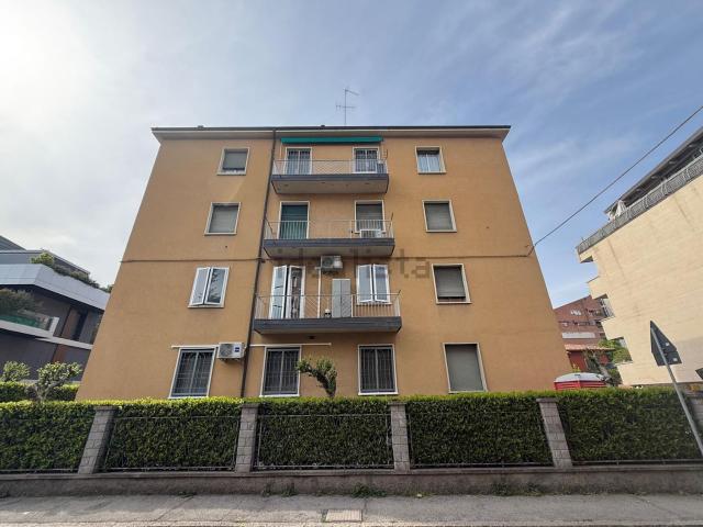 Appartamento in vendita di 111 m² in Via Parisio, 38