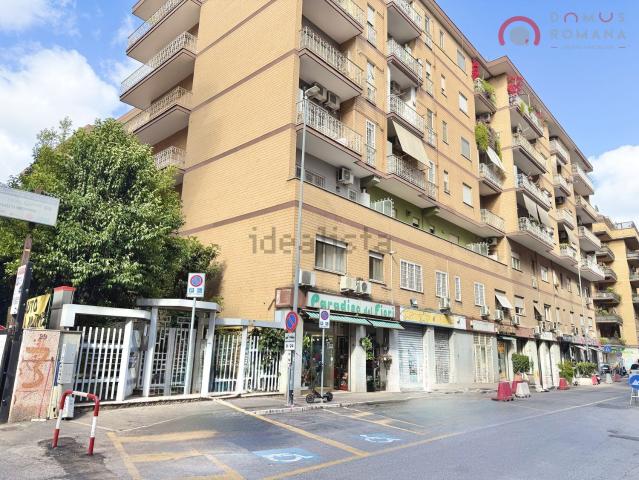 Appartamento in vendita di 111 m² in Via Pian Due Torri