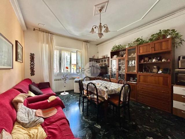 Appartamento in vendita di 111 m² in Via Torino