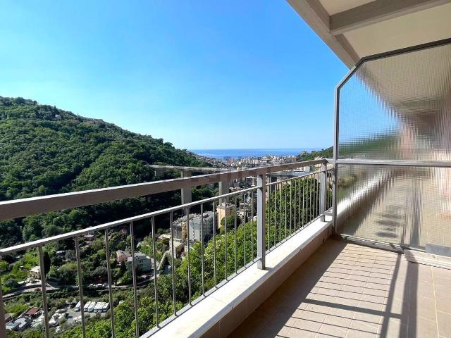 Appartamento in vendita di 111 m² in Via Tre Pini