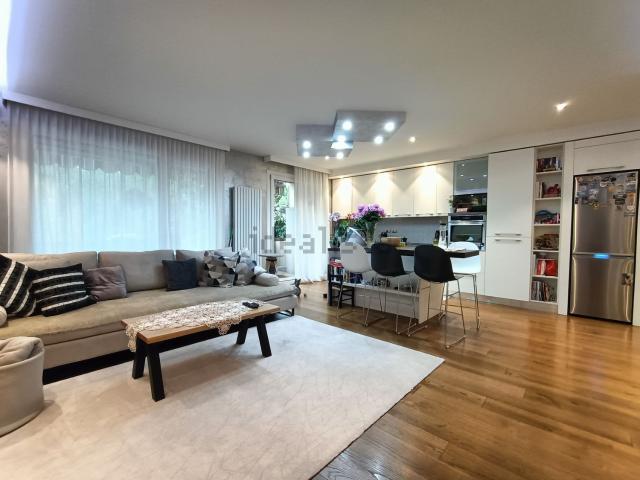 Appartamento in vendita di 111 m² in Via Treviso