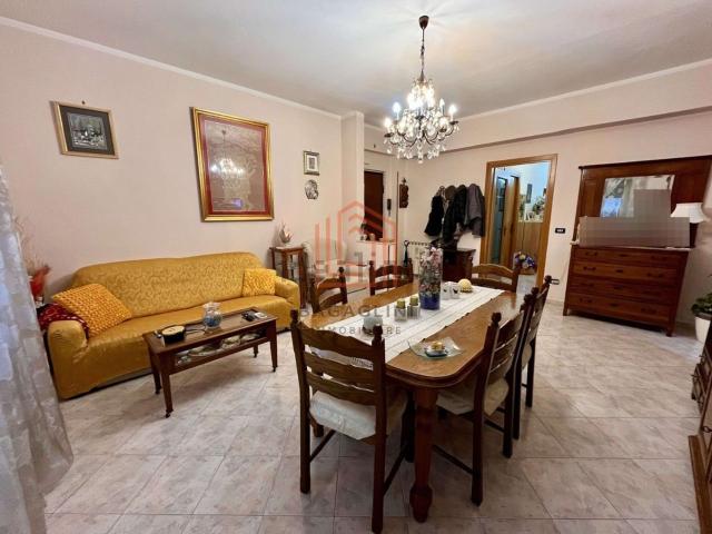 Appartamento in vendita di 111 m² in Via Villafranca