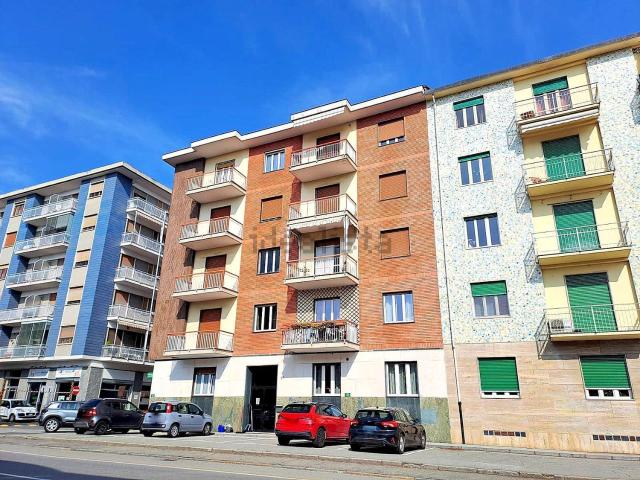 Appartamento in vendita di 111 m² in Corso Torino, 97