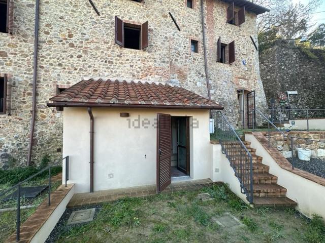 Appartamento in vendita di 111 m² in Località Poggiarello, 53