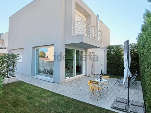 Appartamento in vendita di 111 m² in Piazza Giuseppe Mazzini