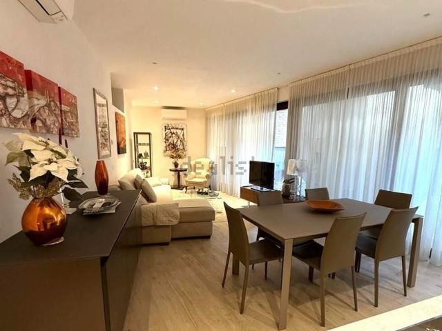 Appartamento in vendita di 111 m² in Piazza Tolomei, 53100
