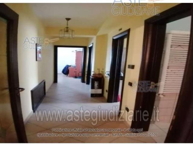 Appartamento in vendita di 1120 m² in Largo Madonna del Rosario, 52