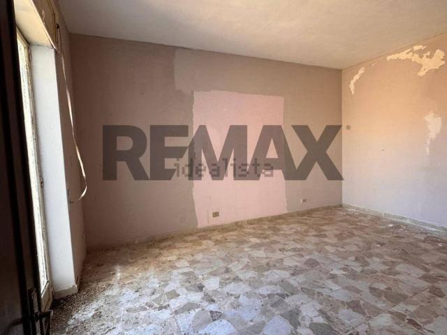 Appartamento in vendita di 112 m² in Via Cairoli, 1